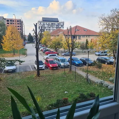Apartment Exkluziv *